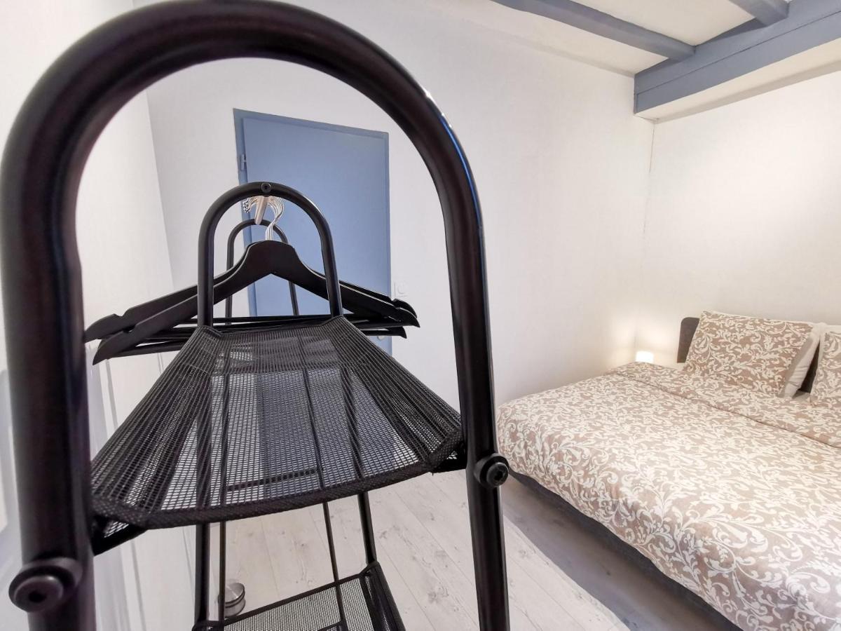 Appartement Ma Douce Charente - Superbe T3 Design Et Fonctionnel - Hyper Centre A Saintes Exterior photo